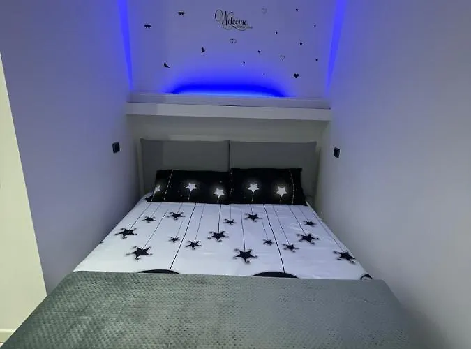 Nicol בית הארחה