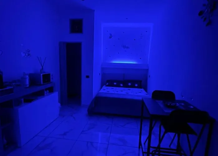 Nicol בית הארחה 3*