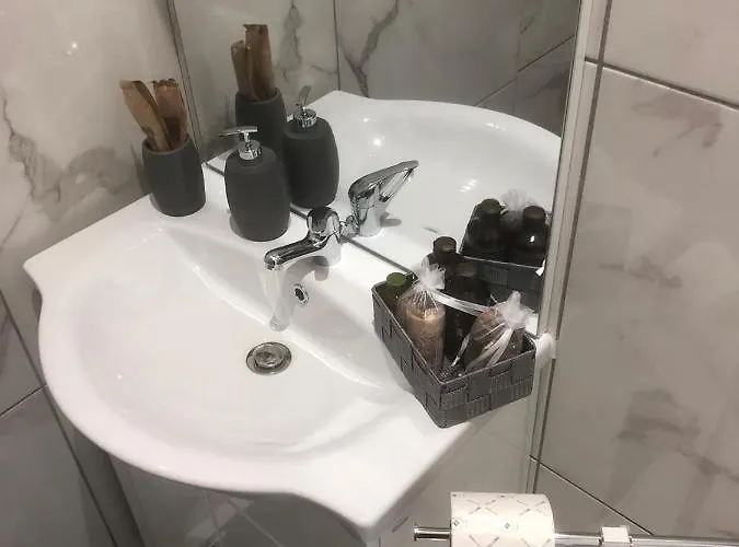 Nicol Guest house 3*